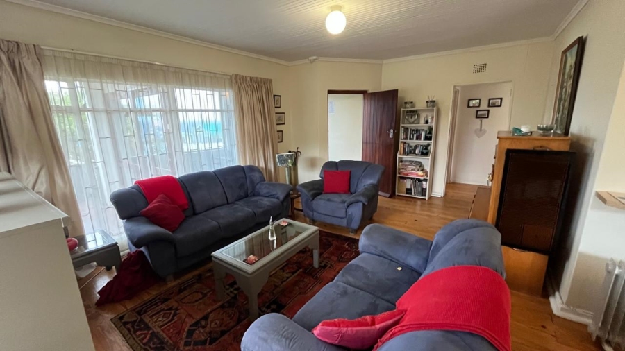 6 Bedroom Property for Sale in Oyster Bay Eastern Cape